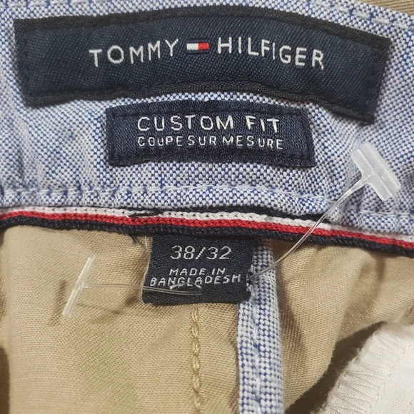 Men's Tommy Hilfiger Custom-fit Chinos - Picture 7 of 9